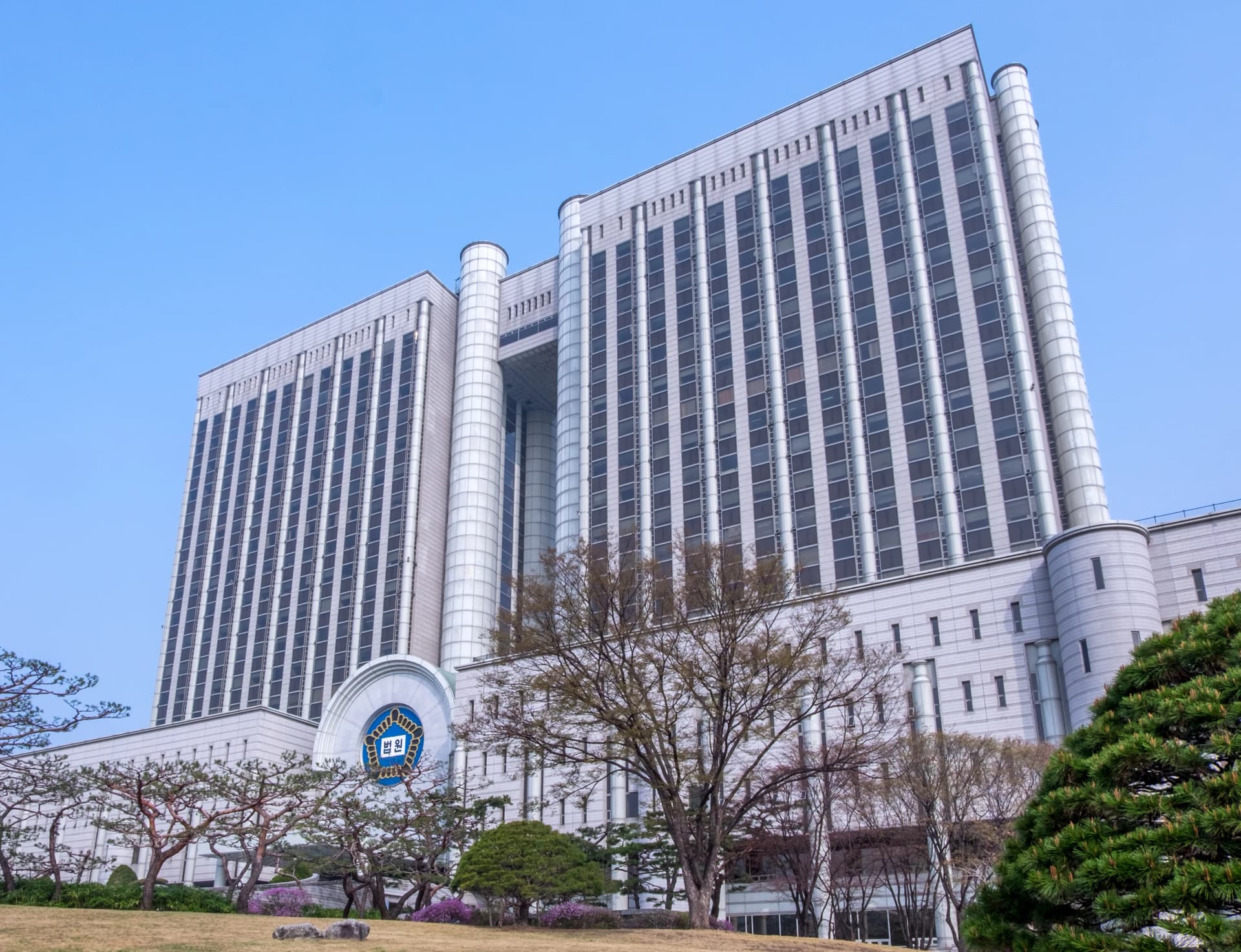 군전문변호사 모해위증죄 구속 영장 청구